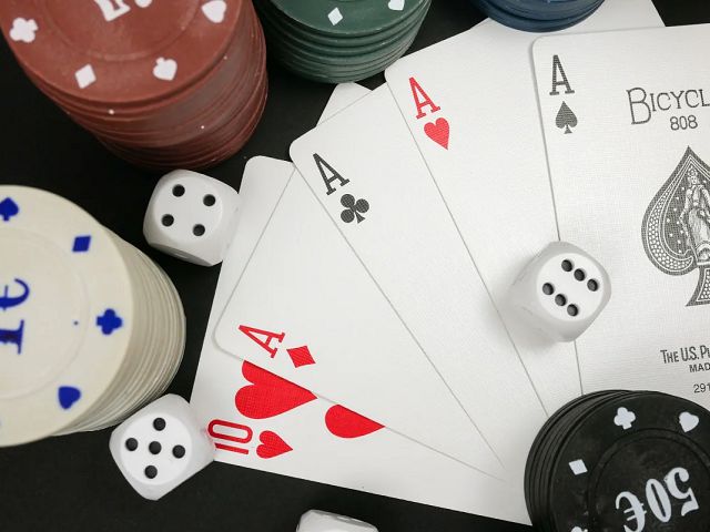 Poker là một phương pháp được nhiều người chơi sử dụng