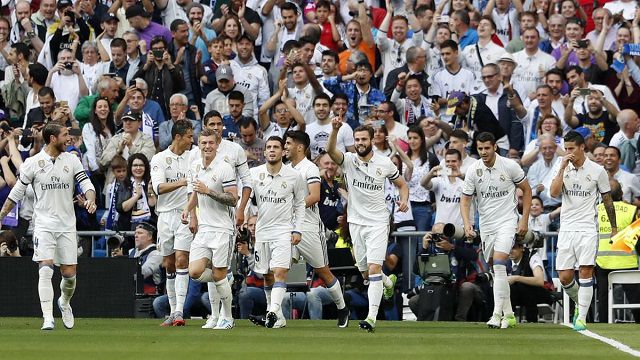 Câu lạc bộ bóng đá thế giới Real Madrid nổi tiếng với những pha đi bóng đẹp mắt