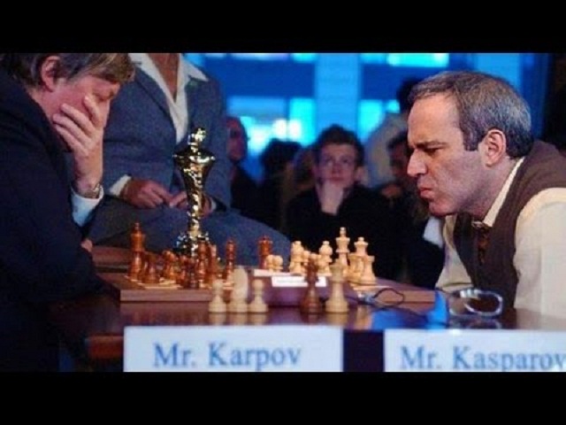 Trận đấu cờ xuất sắc giữa Anatoly Karpov vs Garry Kasparov