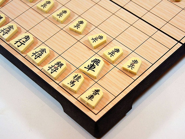 Học shogi từ những mảnh ghép