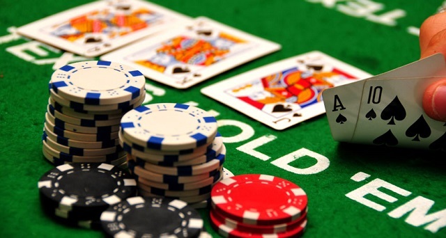 Poker là gì? Poker là một trò chơi phổ biến trong các sòng bạc quốc tế