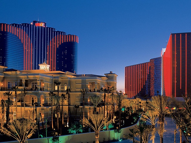 Rio All Suite Hotel and Casino là một trong những sòng bạc sang trọng nhất ở Las Vegas hiện nay 