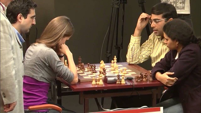 Cuộc đọ sức sử thi giữa Vladimir Kramnik và Viswanathan Anand