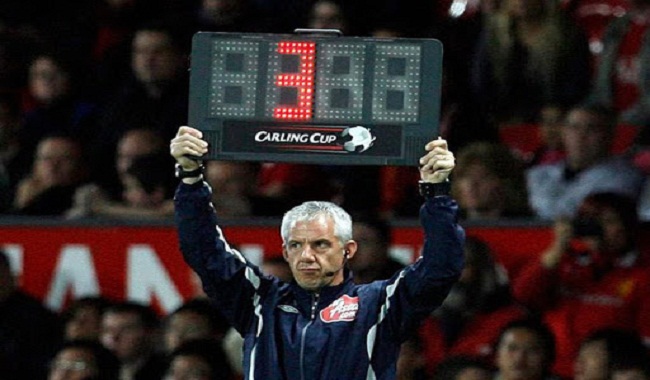 Một trận đấu bóng đá kéo dài bao lâu?
