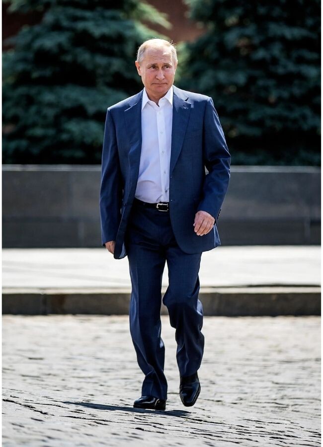 Chiều cao của Tongtong Putin